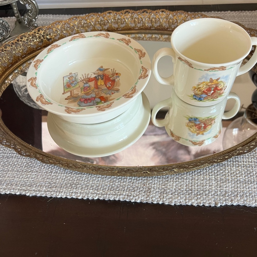 Charming Cream Children's Dinnerware Set